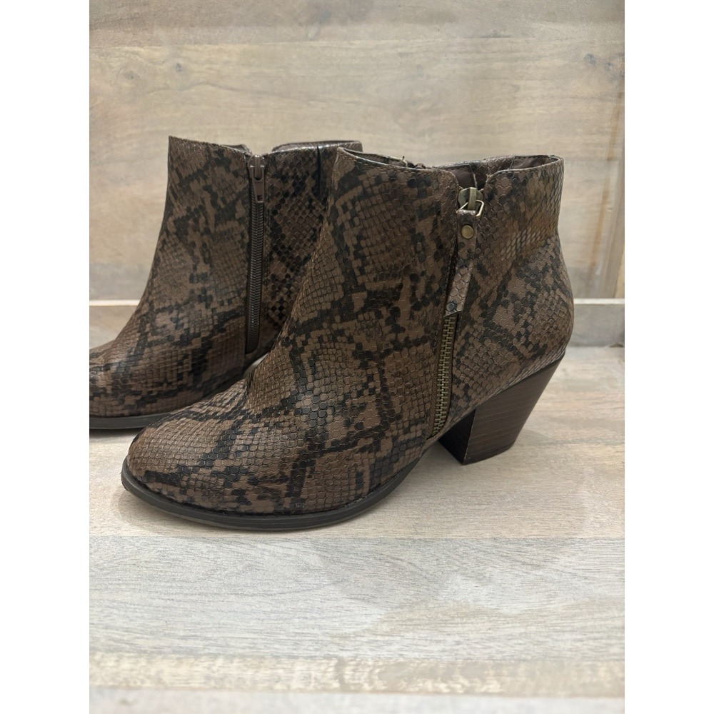 Lane Bryant Snakeskin Brown Black Ankle Booties Sz 8W - Picture 2 of 10
